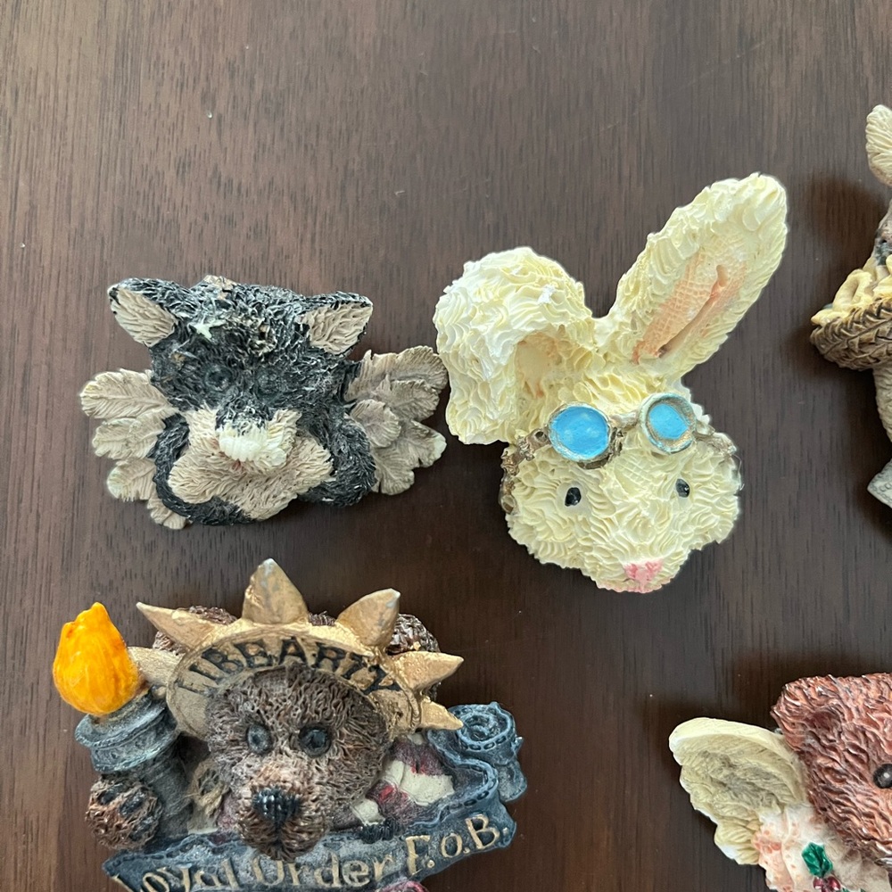 Assorted Pins - Picture 4 of 5
